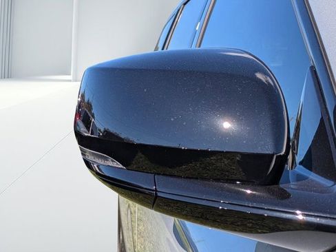 New 2025 Jeep Grand Cherokee L Limited w/ Black Appearance Package image 10