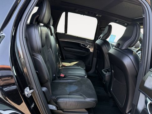Used 2019 Volvo XC90 T6 R-Design w/ Advanced Package AWD/4WD image 18