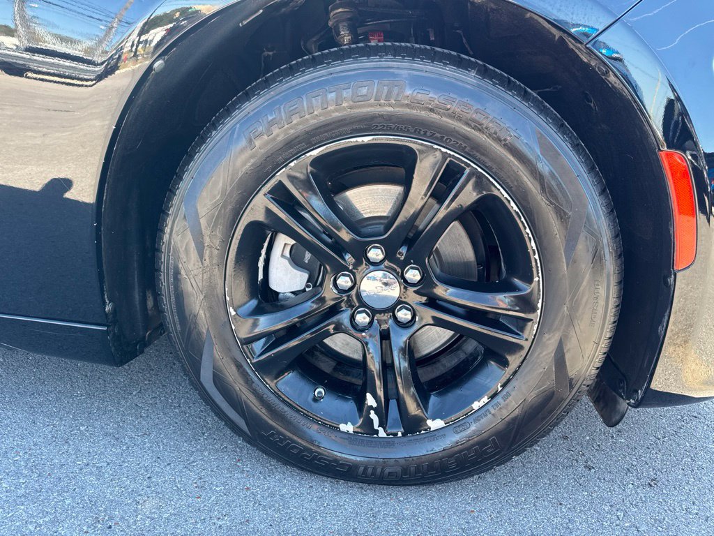 Used 2022 Dodge Charger SXT w/ Leather Interior Group RWD image 28
