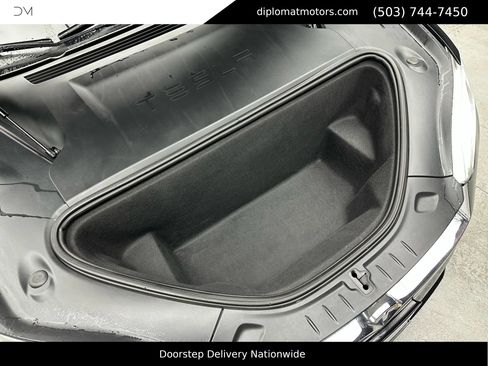 Used 2020 Tesla Model S Performance image 43