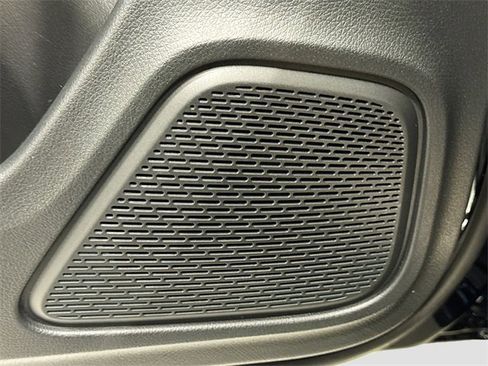 Certified 2025 Mercedes-Benz CLA 250 4MATIC image 18