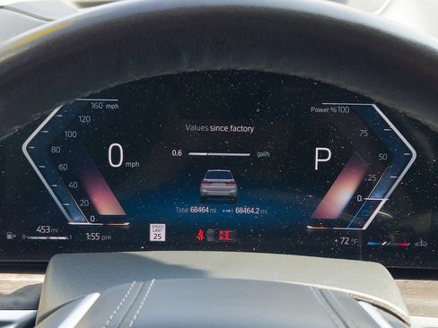 Used 2023 BMW X7 xDrive40i w/ Climate Comfort Package image 18