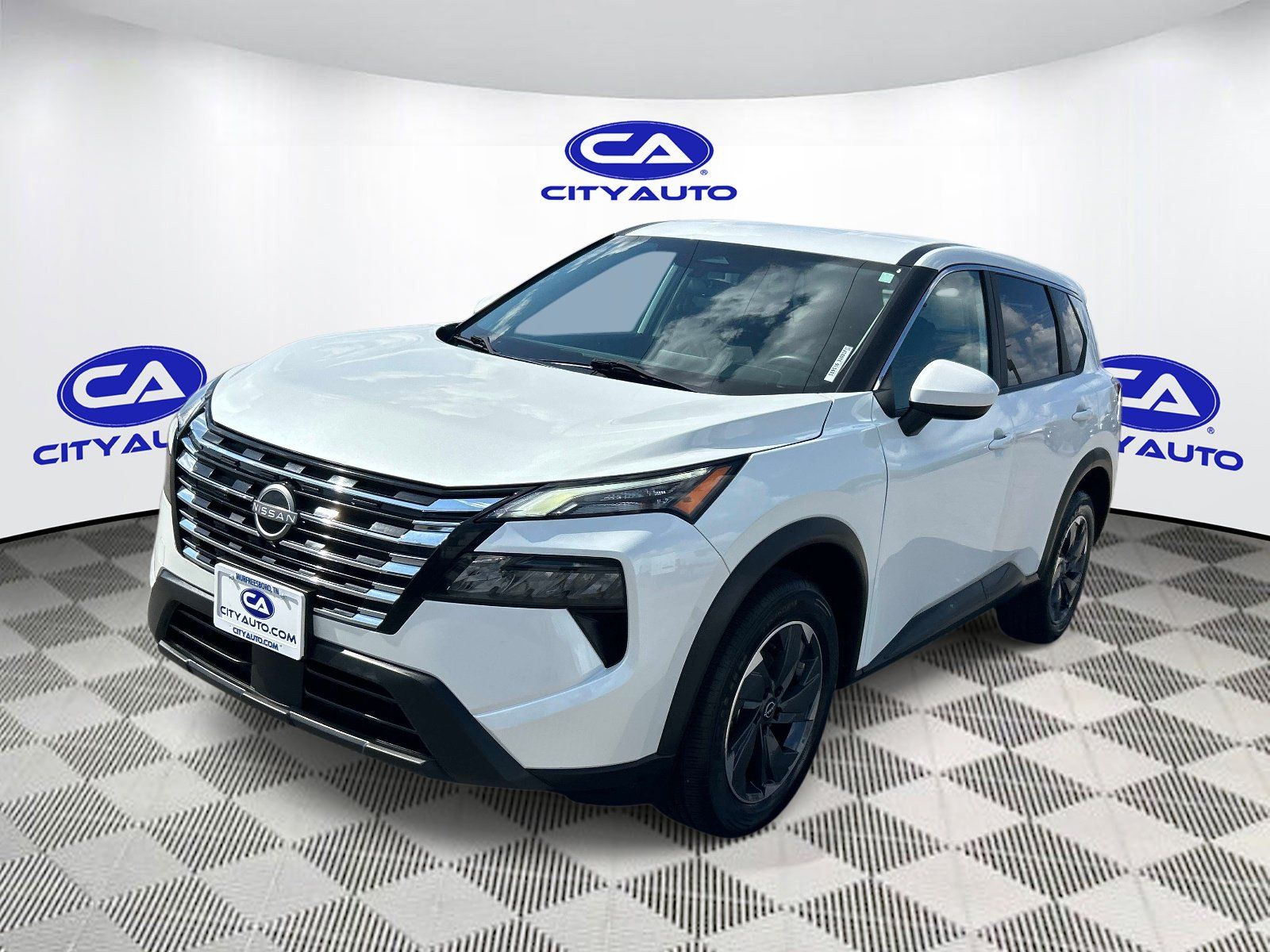 Used 2024 Nissan Rogue SV FWD image 8
