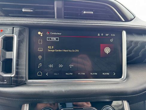 Used 2024 GMC Yukon Denali image 24