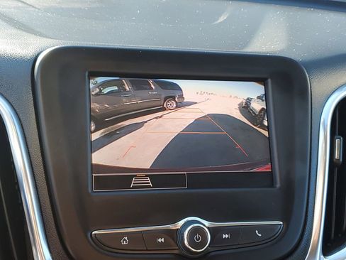 Used 2022 Chevrolet Equinox LT image 23