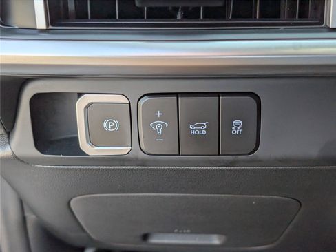 Used 2024 Hyundai Santa Fe SEL AWD/4WD image 22