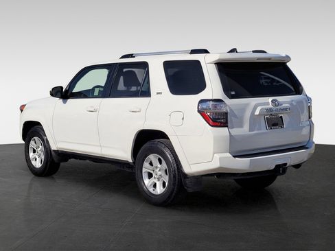 Used 2024 Toyota 4Runner SR5 image 6