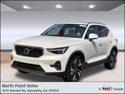 Certified 2025 Volvo XC40 B5 Plus w/ Protection Package Premier