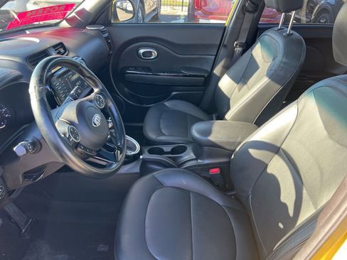 Used 2015 Kia Soul ! w/ Sun & Sound Package image 4
