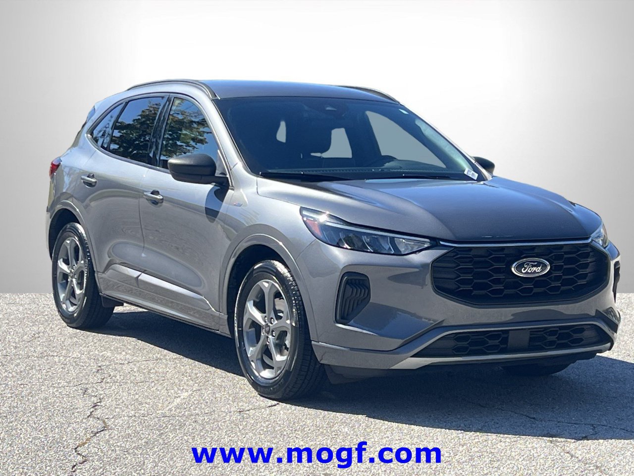 Certified 2024 Ford Escape ST-Line FWD image 4