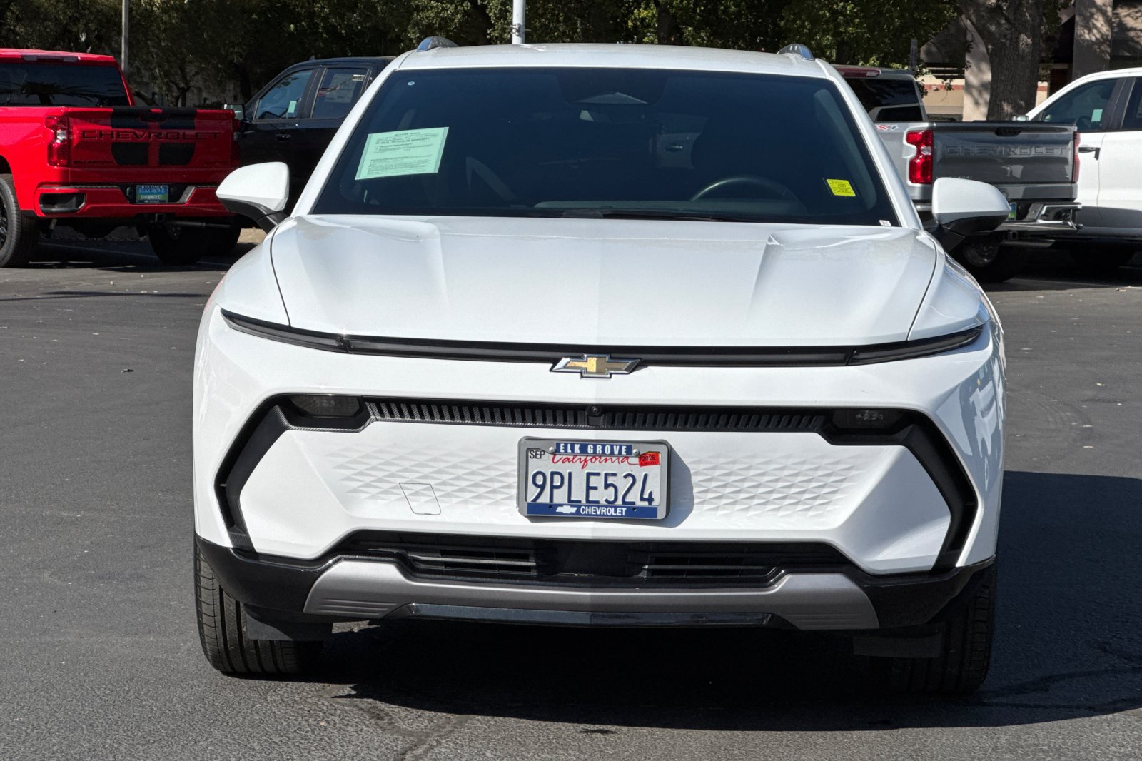 Certified 2024 Chevrolet Equinox EV LT FWD image 8