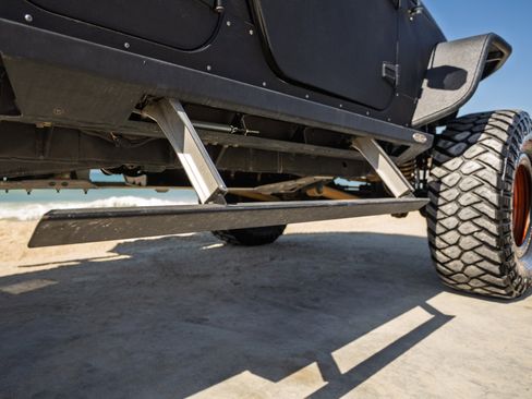 Used 2014 Jeep Wrangler Unlimited Rubicon w/ Connectivity Group image 18