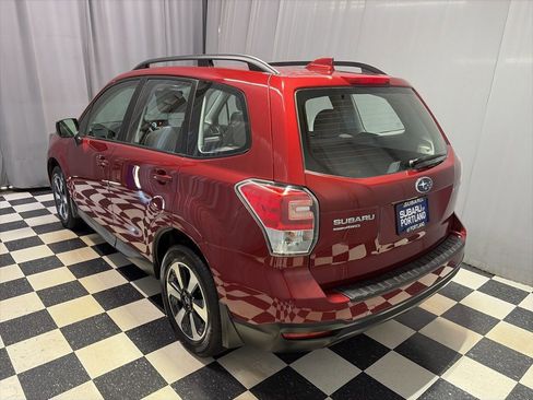 Used 2018 Subaru Forester 2.5i w/ Popular Package #3A AWD/4WD image 6