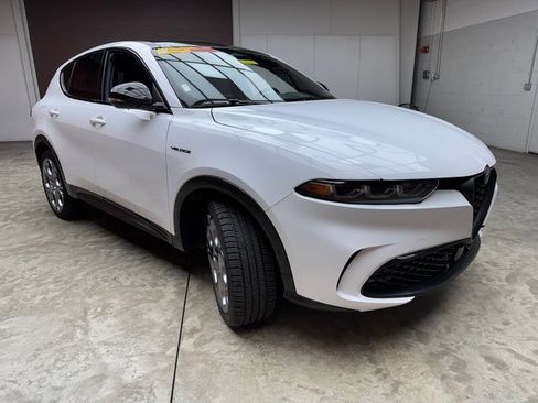 Used 2024 Alfa Romeo Tonale Veloce image 7