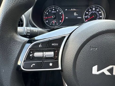 Used 2024 Kia Forte LXS FWD image 17