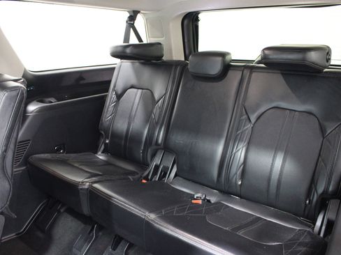 Used 2020 Ford Expedition Max Platinum image 27