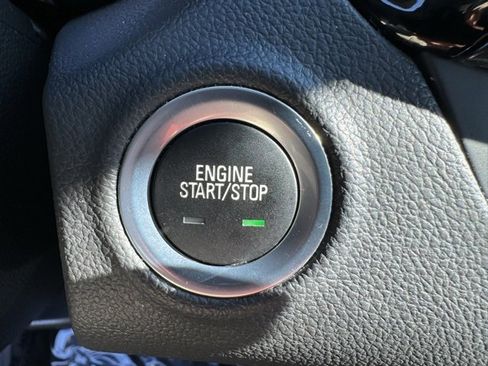 Used 2019 Buick Envision Premium w/ Driver Confidence Package image 19