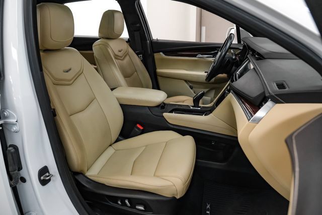 Used 2019 Cadillac XT5 Luxury FWD image 30