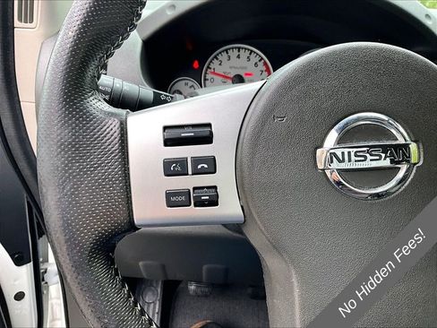 Used 2015 Nissan Frontier PRO-4X AWD/4WD image 17
