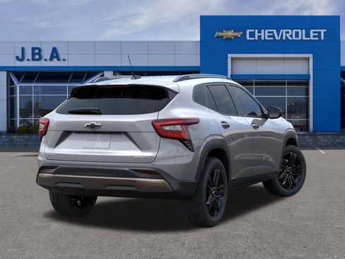 New 2026 Chevrolet Trax ACTIV w/ Sunroof Package image 4
