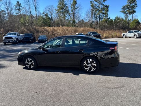 Used 2024 Subaru Legacy Premium image 6