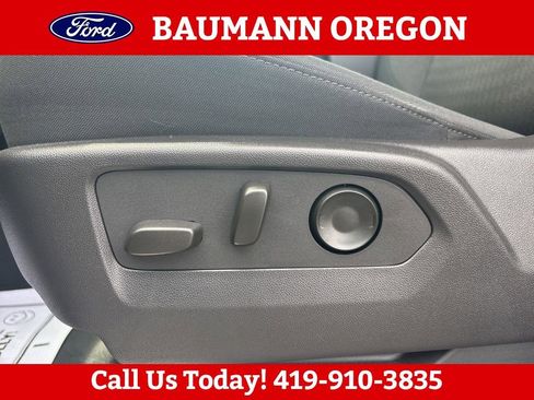 Used 2024 Chevrolet Silverado 1500 LT AWD/4WD image 15