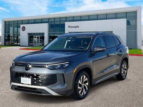 New 2026 Volkswagen Tiguan S FWD image 1