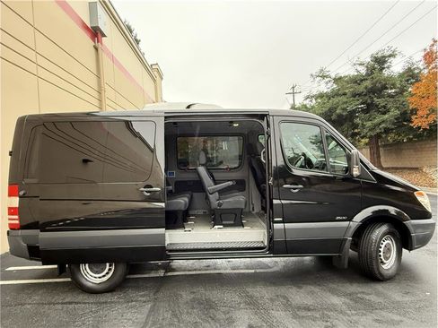 Used 2012 Mercedes-Benz Sprinter 2500 image 16