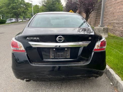 Used 2015 Nissan Altima 2.5 S w/ Power Driver Seat Package FWD image 5