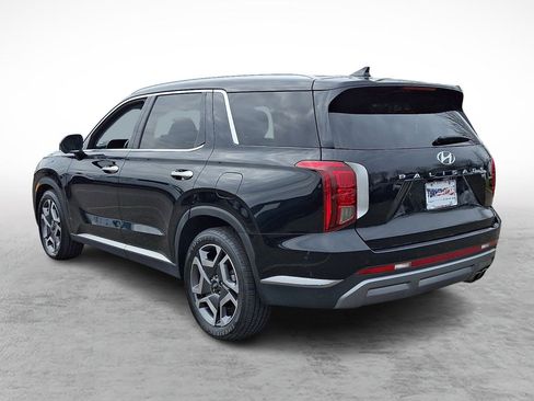 Used 2024 Hyundai Palisade SEL w/ Premium Package image 3