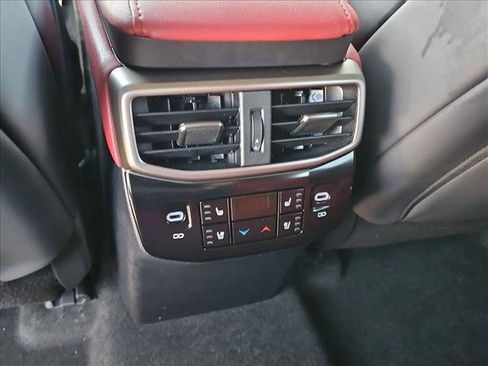 Used 2023 Lexus RX 500h F Sport image 17