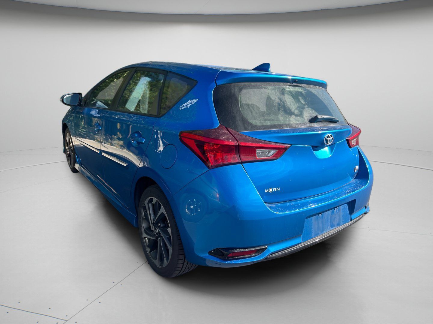 Used 2018 Toyota Corolla iM w/ All-Weather Mat Package FWD image 11