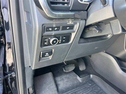 Certified 2023 Ford F150 XLT w/ Equipment Group 302A High image 30