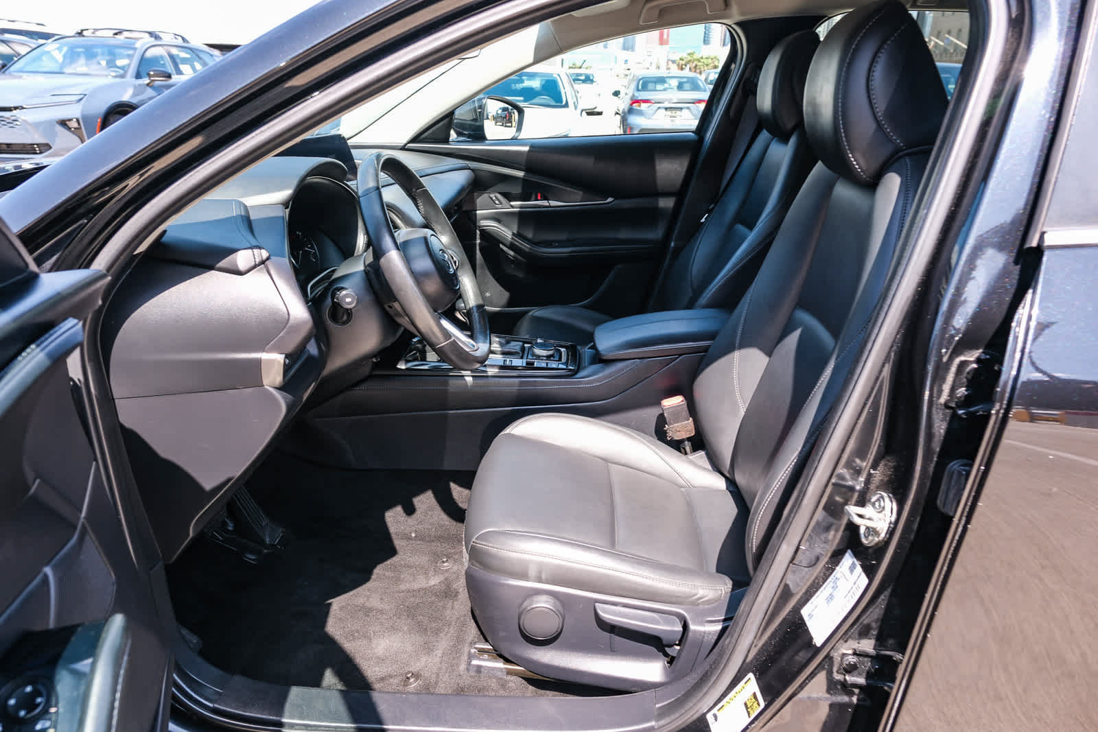Used 2024 MAZDA CX-30 AWD 2.5 S w/ Select Sport Pkg image 17