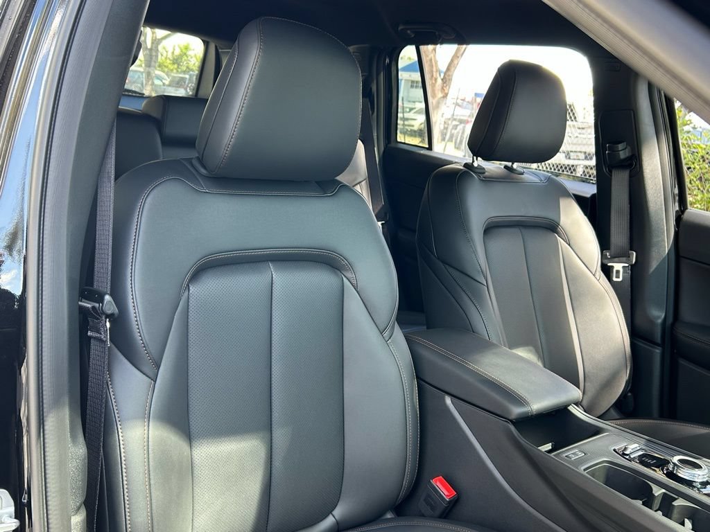 New 2026 Jeep Cherokee Limited AWD/4WD image 32