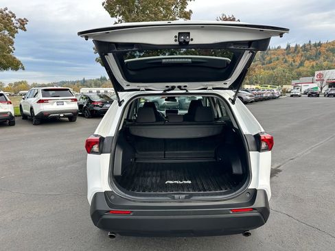 Used 2024 Toyota RAV4 LE image 12