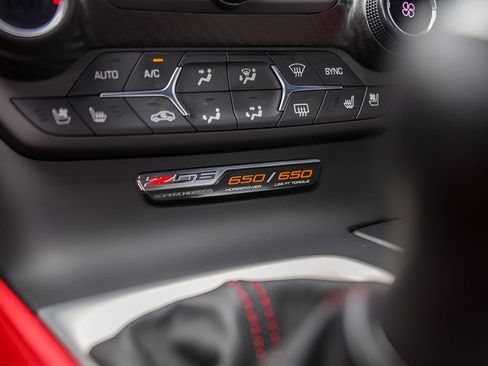 Used 2017 Chevrolet Corvette Z06 RWD image 22