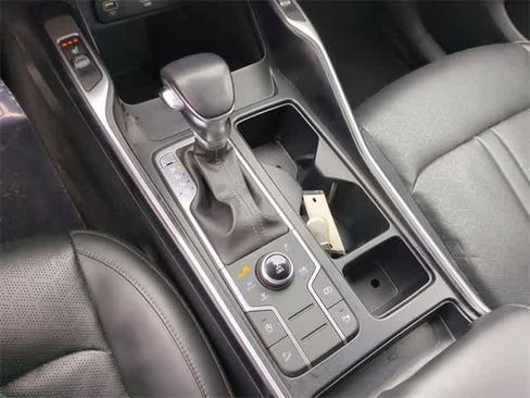 Used 2022 Kia Sorento S image 33