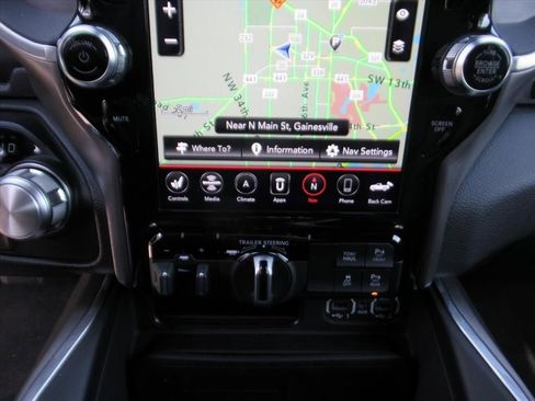 Used 2021 RAM 1500 Laramie image 25