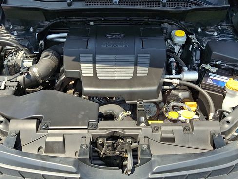 Certified 2024 Subaru Forester Premium AWD/4WD image 26