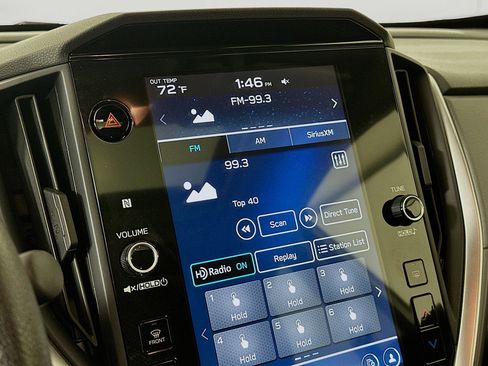 Used 2024 Subaru Crosstrek 2.0i Premium image 19