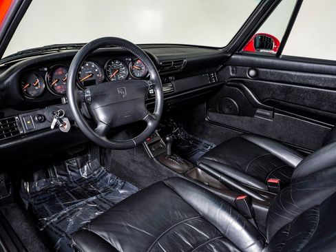 Used 1995 Porsche 911 Carrera image 4