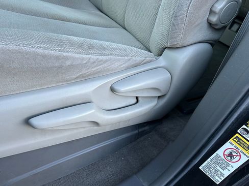 Used 2012 Toyota Sienna image 14