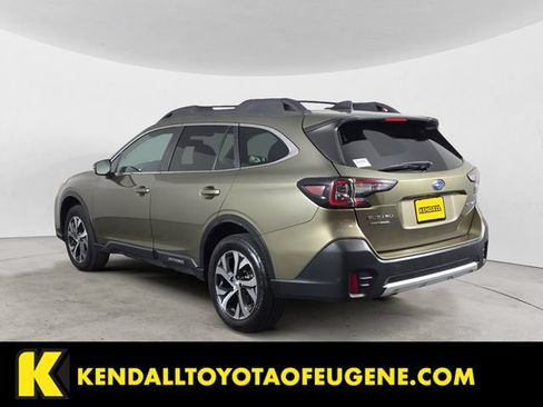 Used 2022 Subaru Outback Limited AWD/4WD image 7
