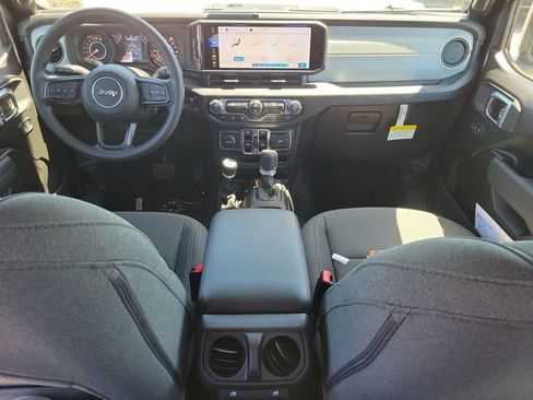 New 2026 Jeep Gladiator Sport image 10