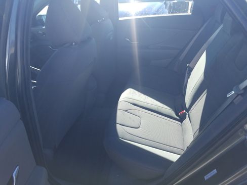 New 2026 Hyundai Elantra SE image 12