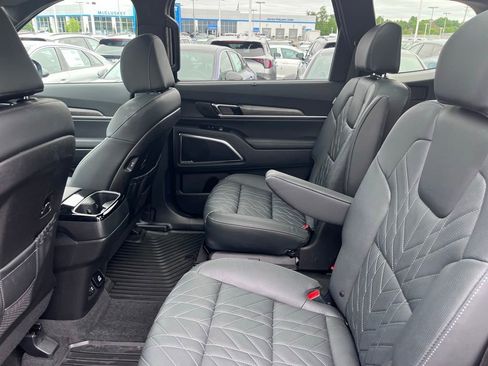 Used 2025 Kia Telluride SX Prestige X-Pro AWD/4WD image 19