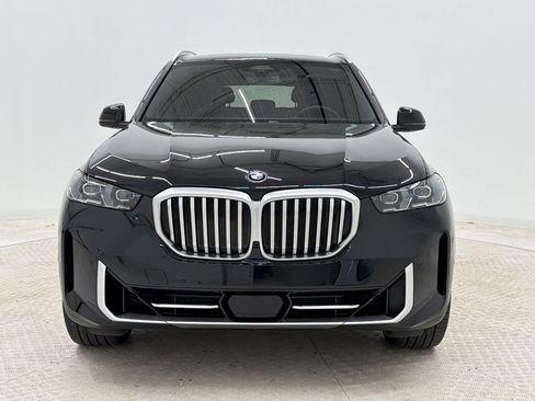 Used 2024 BMW X5 xDrive40i w/ Premium Package AWD/4WD image 6