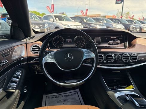 Used 2015 Mercedes-Benz S 550 4MATIC Sedan image 45