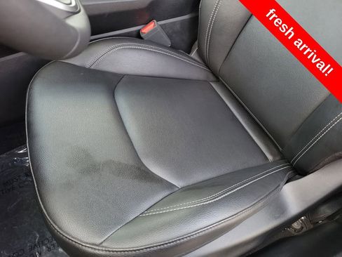 Certified 2025 Jeep Compass Limited image 19